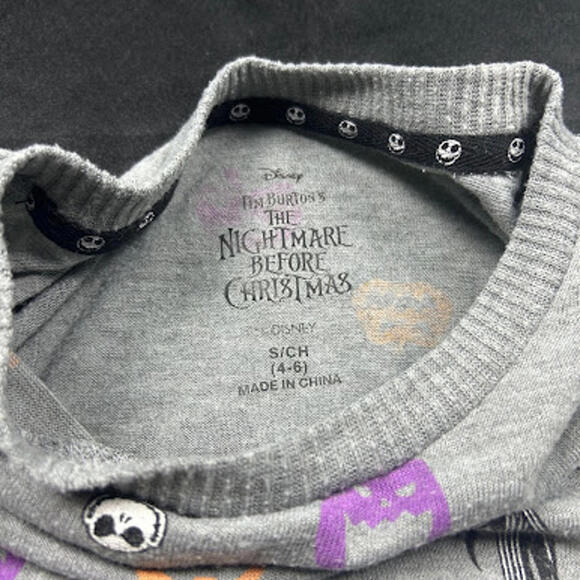 Disney UNISEX long sleeve grey Nightmare Before Christmas pajama shirt - Picture 4 of 4